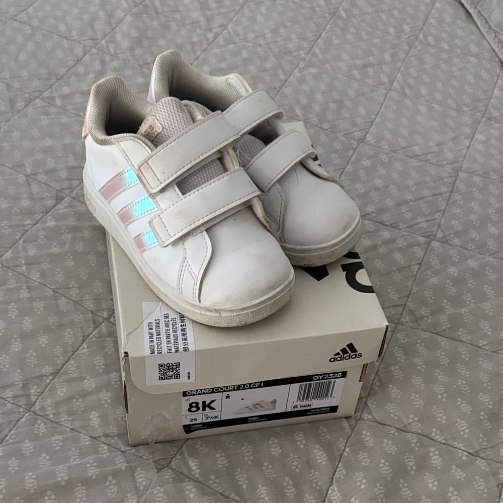 Adidas Kids Sneakers - White with Pink Stripes